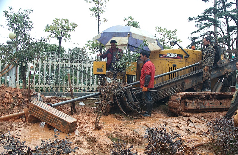 PE拖拉管施工 PE拖拉管施工