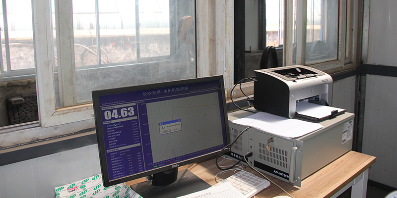 螺旋鋼管水壓試驗(yàn)機(jī)2 螺旋鋼管水壓試驗(yàn)機(jī)2