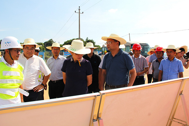 長(zhǎng)沙市副市長(zhǎng)廖建華調(diào)研我公司供管的岳麓污水處理廠尾水排放項(xiàng)目 長(zhǎng)沙市副市長(zhǎng)廖建華調(diào)研我公司供管的岳麓污水處理廠尾水排放項(xiàng)目