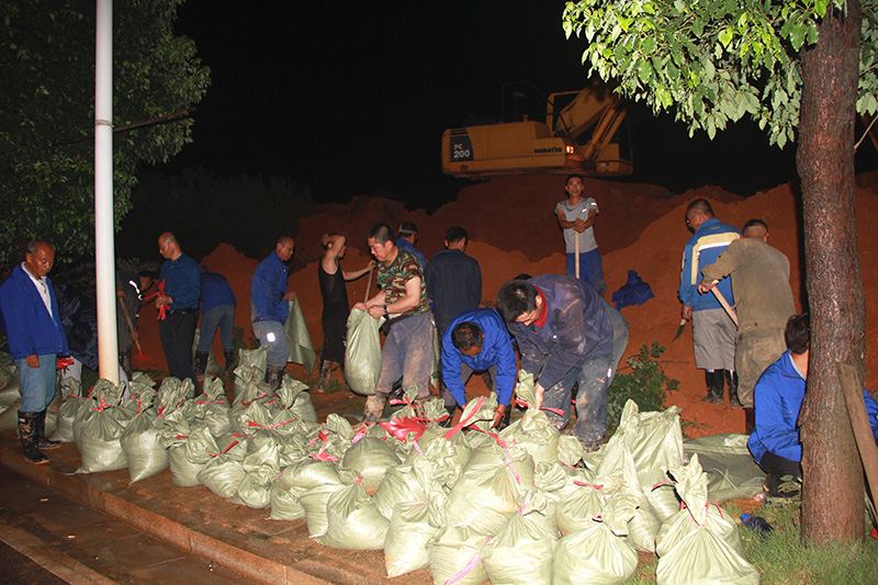 天卓塑膠長沙抗洪1-2 天卓塑膠長沙抗洪1-2